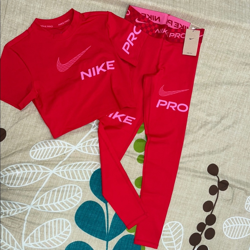 Nike Pro Red and Pink Sportswear Set